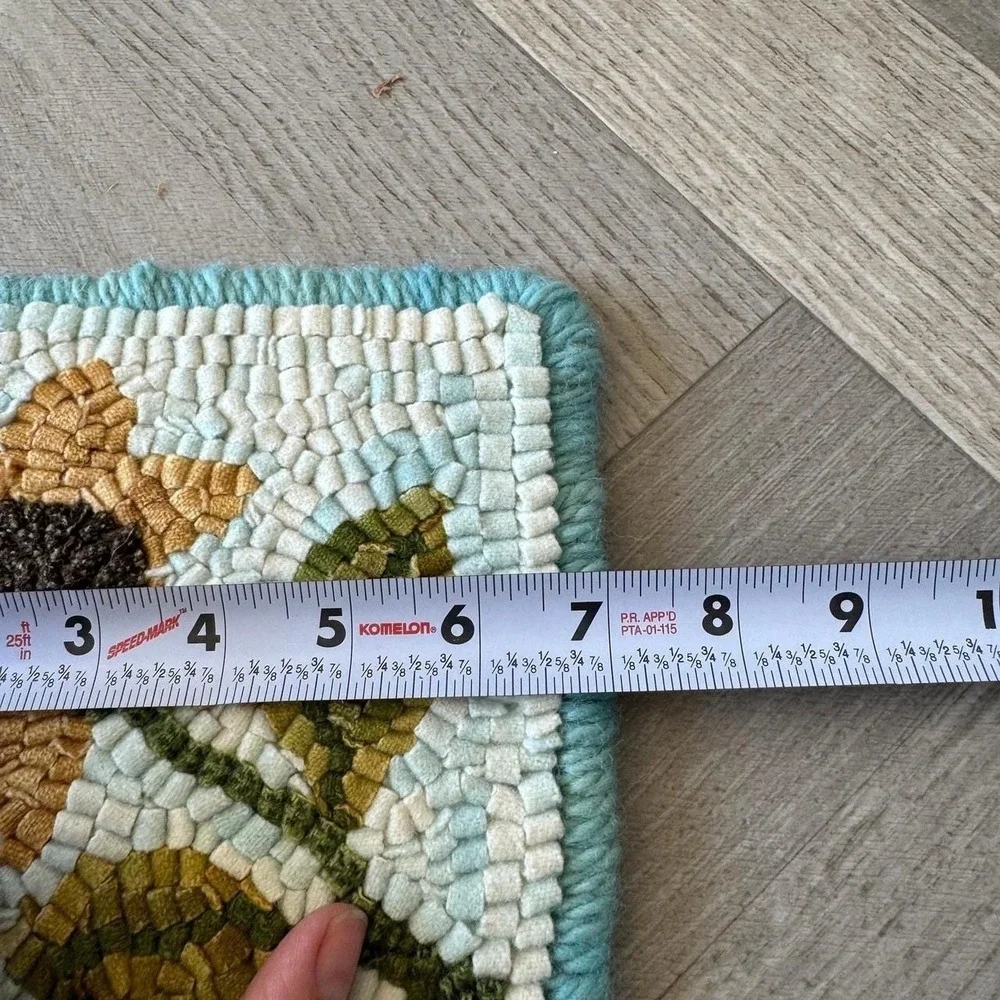 Handmade Wool Rug Hook Sunflower Mat 7x7 Square Folk Art Floral Decor